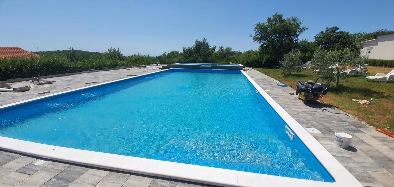 Apartments Paradis Rovinj Ngoại thất bức ảnh
