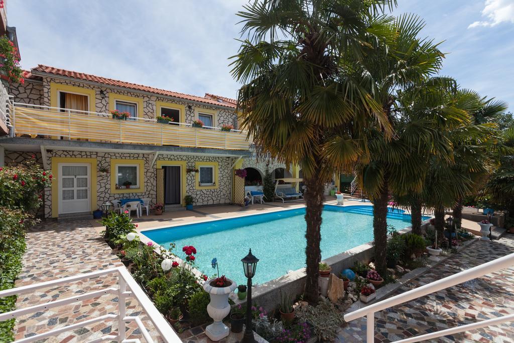 Apartments Paradis Rovinj Ngoại thất bức ảnh